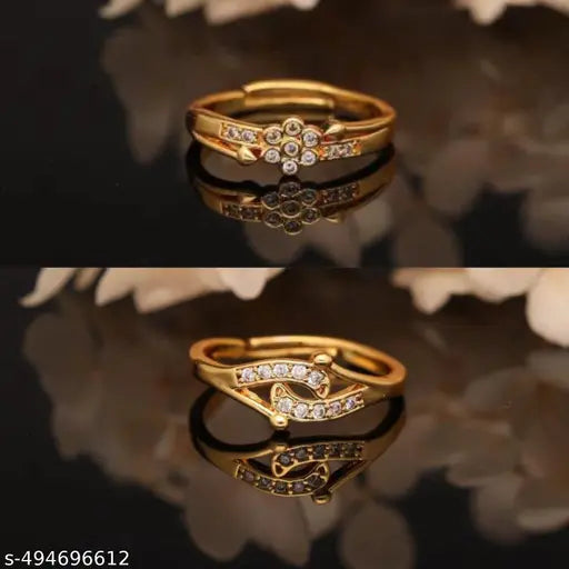Diamond look ring set of 2